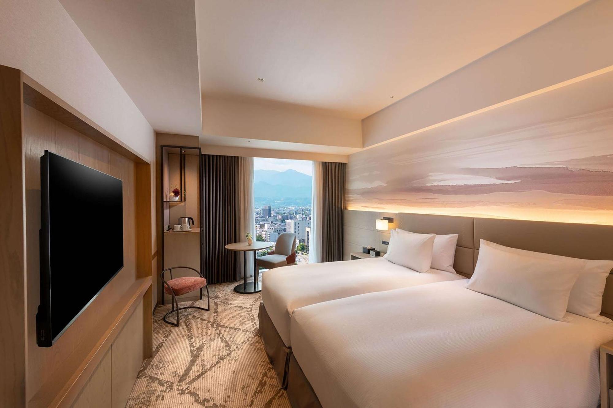 Doubletree By Hilton Toyama Hotell Eksteriør bilde